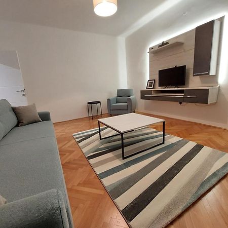 Dalmatinska Apartment Belgrad Exteriör bild